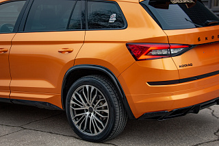 Расширители арок для Skoda Kodiaq (2016-2024) Текстурный(окрашенный) вариант + установочный комплект.