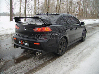 Накладка на задний бампер в стиле var №1 EVO Текстурный пластик Mitsubishi Lancer X (2007-2016)