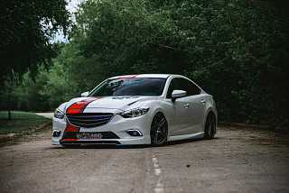Комплект обвеса SkyActiv для Mazda 6 / Atenza GJ (2012 - 2018) Клыки пер + зад, пороги, сплиттер