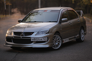 Реснички на фары широкие var №2 Mitsubishi Lancer 9 IX (2004-2007) + УСТАНОВОЧНЫЙ КОМПЛЕКТ