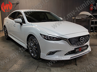 Крашеный комплект. Реснички на фары Mazda 6 / Atenza GJ (2015 - 2018) Цвет Красный 41V+ УСТАНОВОЧНЫЙ КОМПЛЕКТ