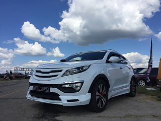 Решетка радиатора (СЕТКА В КОМПЛЕКТЕ) var №1 KIA Sportage (2010-2016)