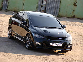 Юбка переднего бампера "Mugen Style" Honda Civic 4D (2006-2009)